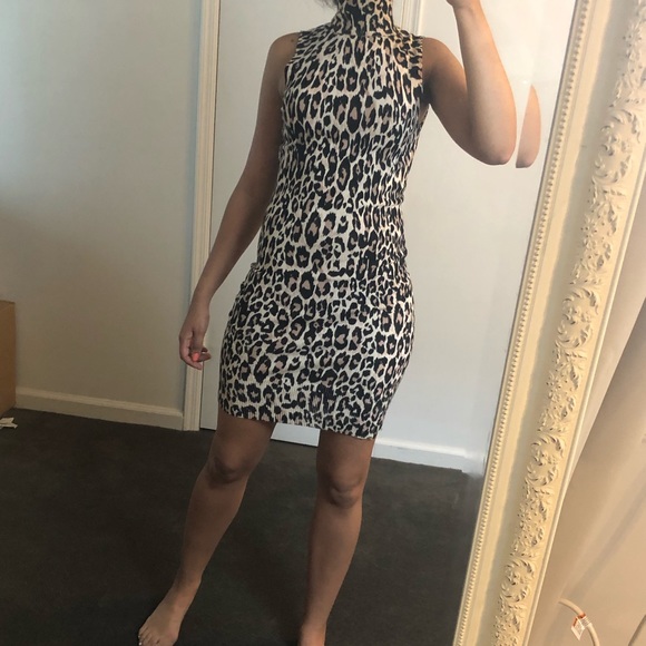 GUESS DRESS - Picture 4 of 5